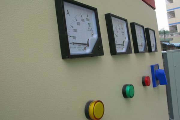 大丰配电柜-3683讲讲配电柜注意事项